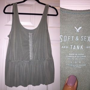 NWOT Green AEO tank